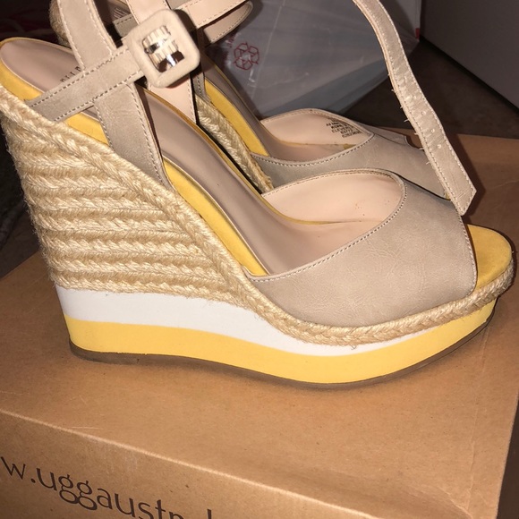 Elle Shoes - Elle wedge sandals!